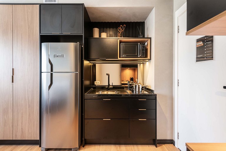 BA25 Studio Chic Industrial | Vila Mariana Subway