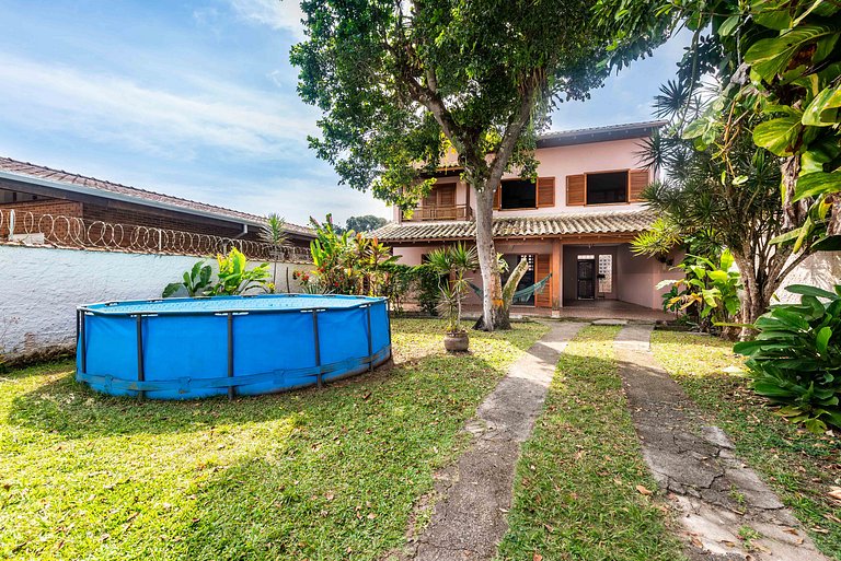 BA19 Casa Caraguatatuba 200 m da Praia com Piscina