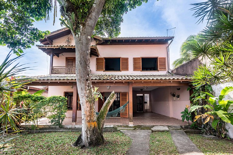 BA19 Casa Caraguatatuba 200 m da Praia com Piscina
