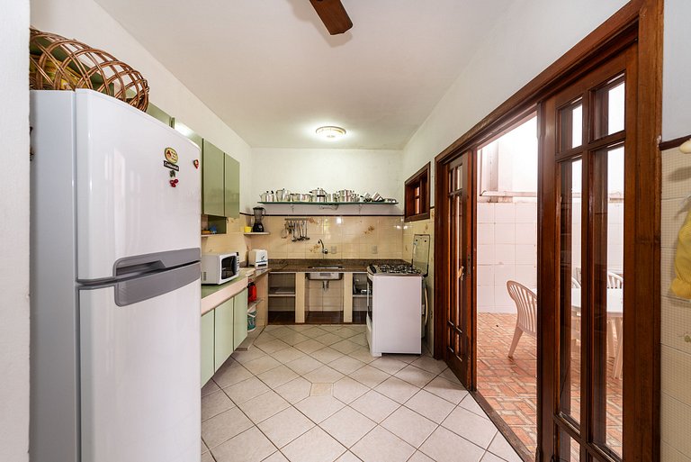 BA19 Casa Caraguá • 200m Praia de Capricórnio