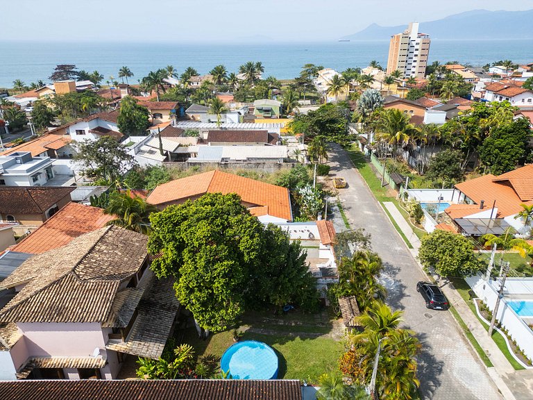 BA19 Casa Caraguatatuba 200 m da Praia com Piscina
