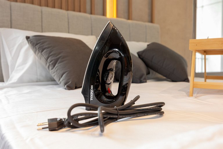 BA81 Refúgio na Vila Mariana Com Banheira | Ibira