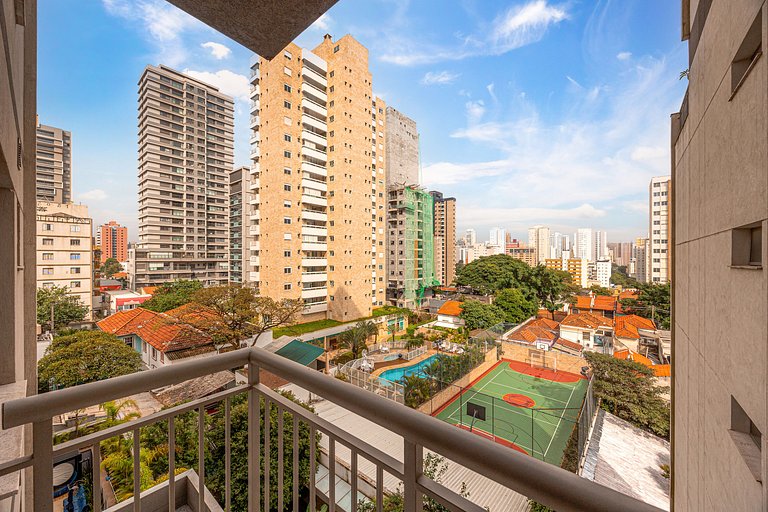 BA81 Refúgio na Vila Mariana Com Banheira | Ibira