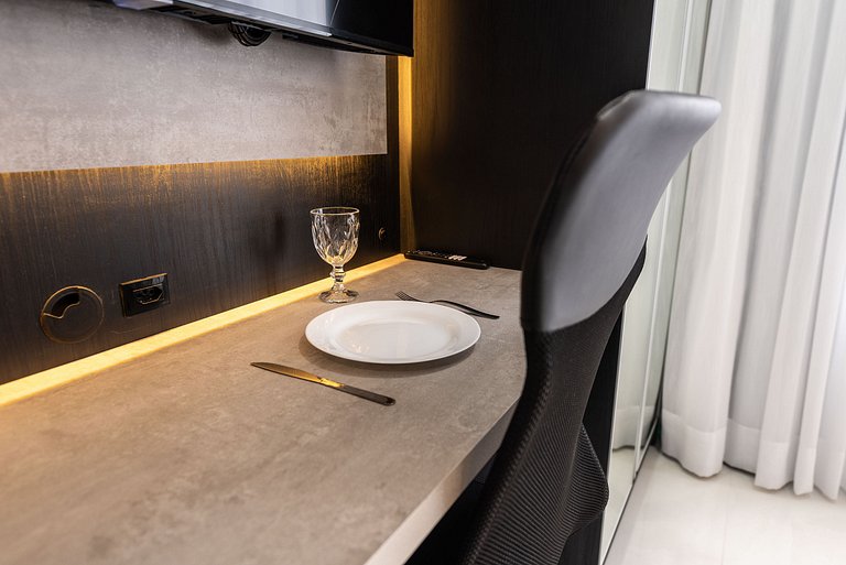 ID Lisboa BA83 Studio Premium Metro Vila Mariana