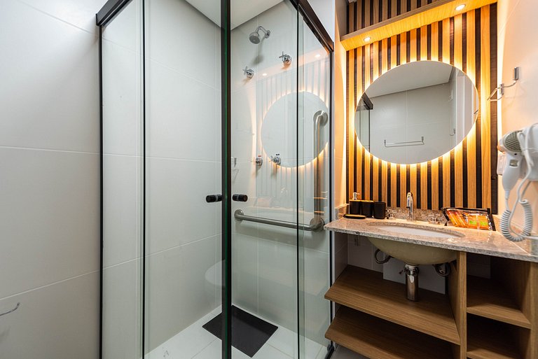 ID Lisboa BA84 Studio Premium Metro Vila Mariana