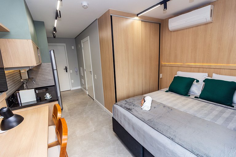 BA95 Studio Premium Ibirapuera | Gym & Piscina
