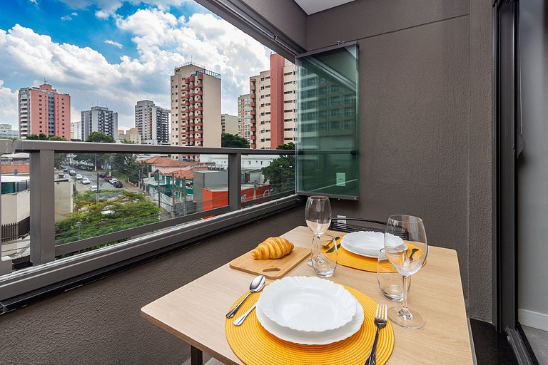 BA95 Studio Premium Ibirapuera | Gym & Piscina