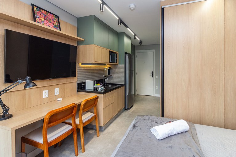 BA95 Studio Haus Mitre Premium | Coworking & Pool