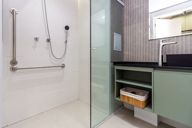 BA95 Studio Premium Ibirapuera | Gym & Piscina