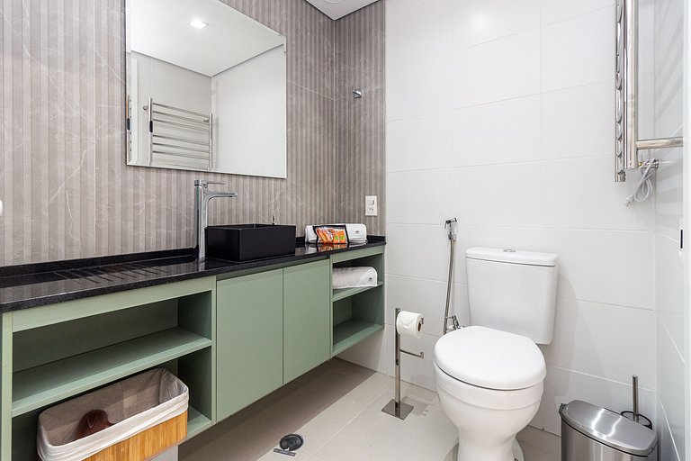 BA95 Studio Premium Ibirapuera | Gym & Piscina