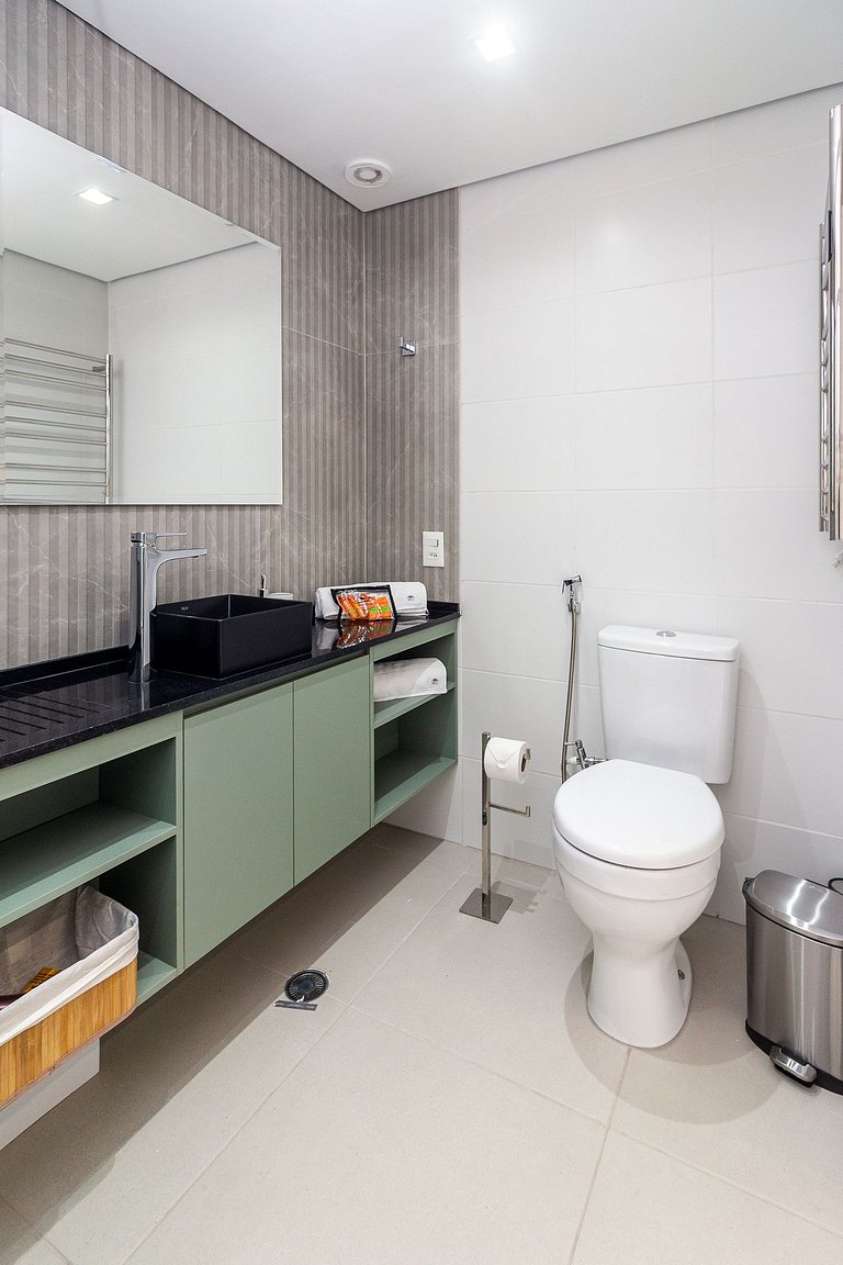 BA95 Studio Premium Ibirapuera | Gym & Piscina