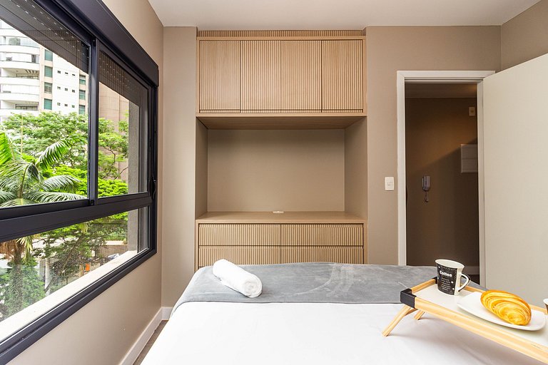 BA92 Apartamento Walk| Metrô Moema | 3km Congonhas
