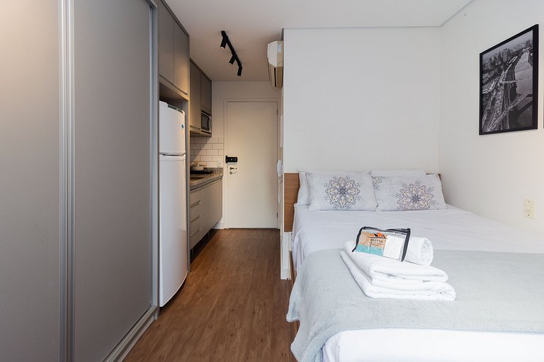 BA102 Studio With Pool and Gym in Bela Vista