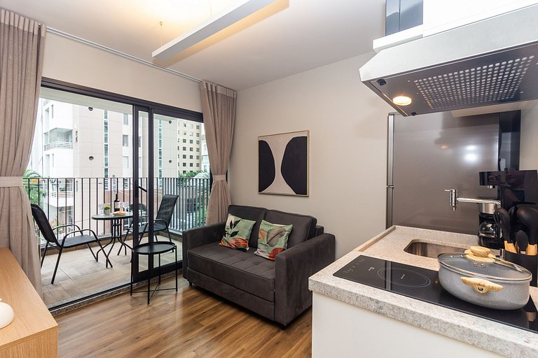 BA96 Walk Moema | Subway | 3km from Congonhas
