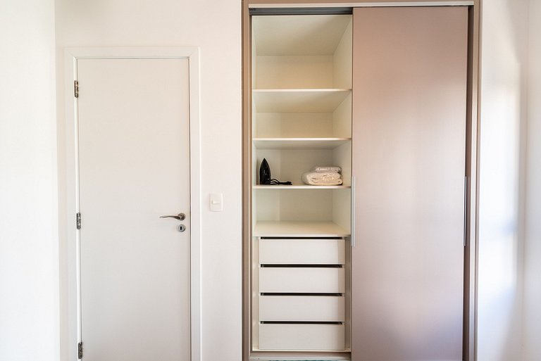BA85 Apartamento Walk| Metrô Moema | 3km Congonhas