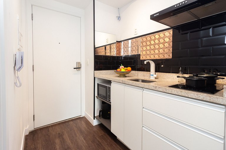 BA104 Studio Charmoso Andar Alto Moema | Congonhas
